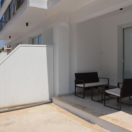 Laertis Apartments - By Imh Travel & Tours Paphos Exterior photo